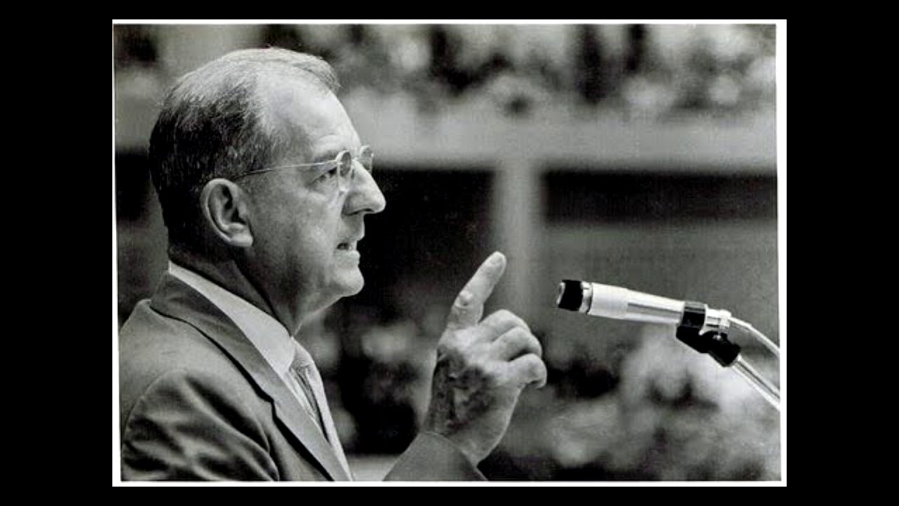 1957 - Very rare (even humorous) talk Brother Knorr's Trip to Europe & the Middle East  Feb 2, 1957