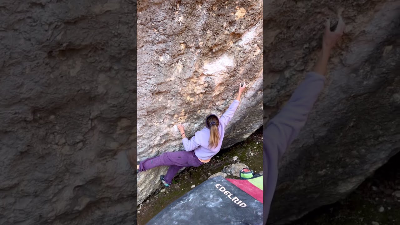 Miniyo ezkerra, 7b+. Larraona