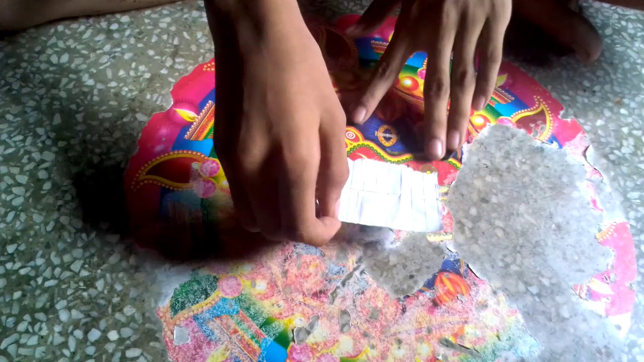 Magic trick/Learn how to invisible a clothes button