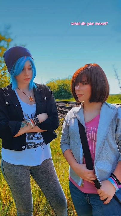 You don't look lesbian | Chloe Price & Max Caulfield@nikkihatsunecosplay#cosplay| Life is strange