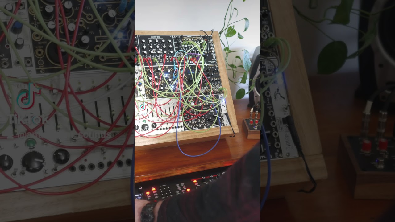 Cinematic Arps & Synthesized Organic Textures are my Fav