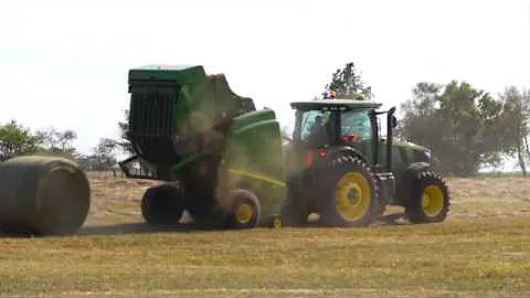 Tractor Baler Automation | John Deere