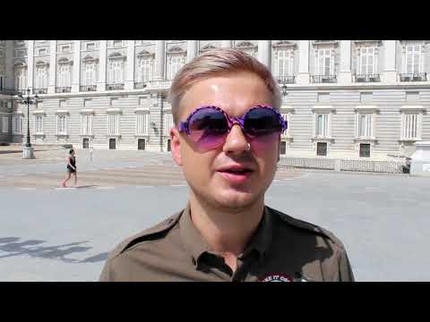 rc-andrew-gordon---english-teacher-in-madrid-thanks-to-the-tefl-certificate.