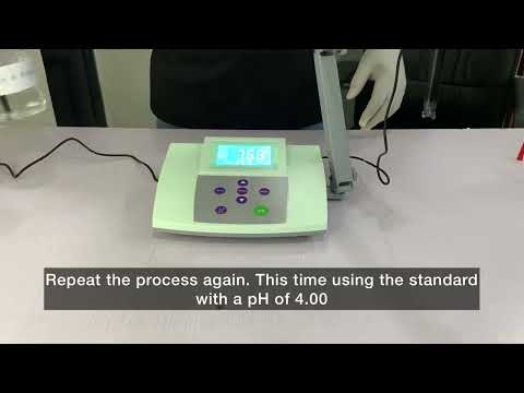 How to calibrate a Benchtop pH Meter