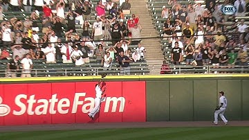 MIN@CWS: De Aza makes a leaping catch to end the game