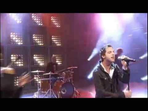 James Morrison & Beverly Brown - Broken Strings 2009