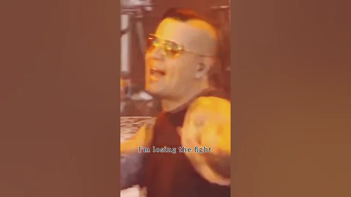 Bridge section ‘almost easy’ by Avenged Sevenfold (live)