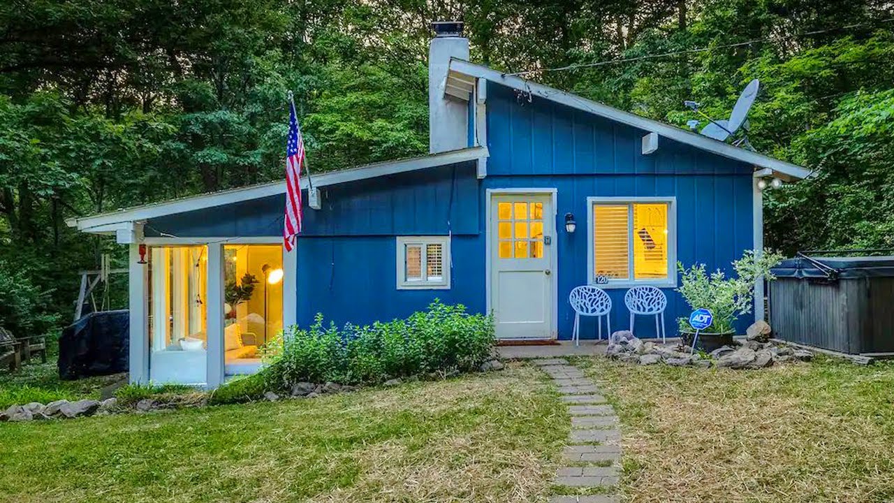 Gorgeous The River Escape 3br Cabin With Raft, Tube, Hot Tub | Exploring Tiny House