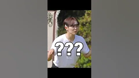 seungkwan imitating lizard 😂 #seventeen #seungkwan #woozi #vernon #shorts