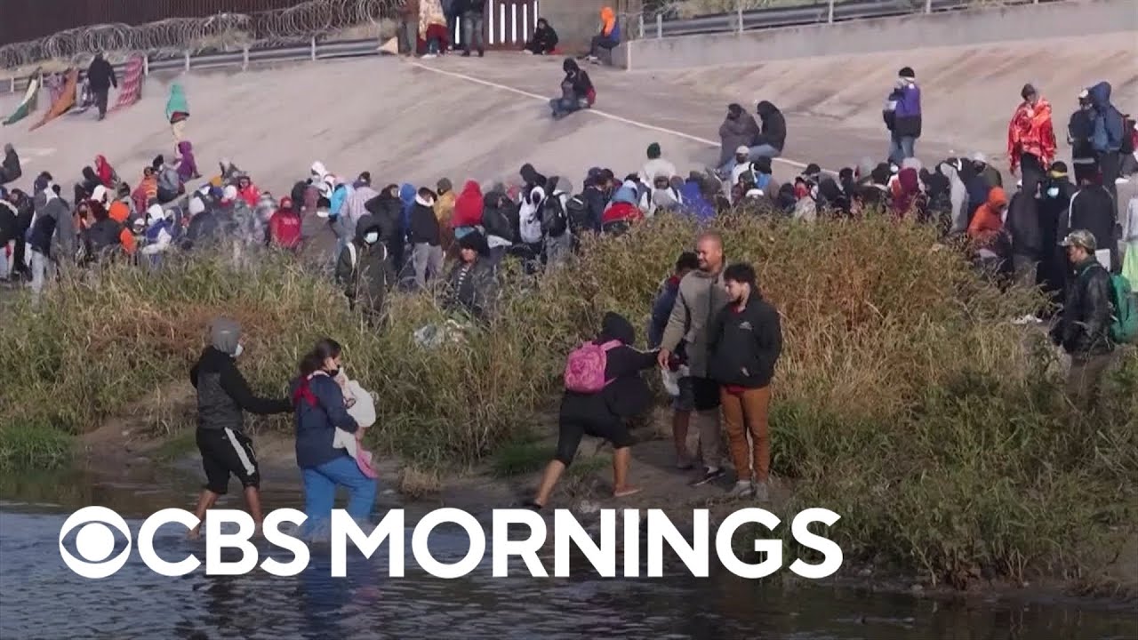 El Paso mayor declares state of emergency amid migrant crisis - YouTube