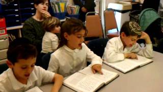 Yehudis Yaffa Muchnik Age 7 Chumash Siyum