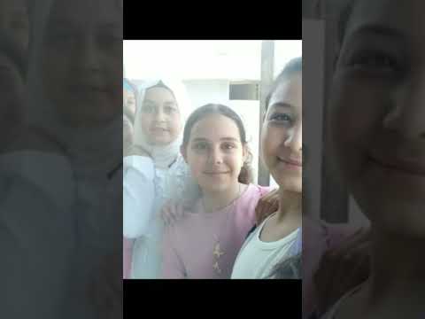 أغنية عن لأصدقاء هي عبتمشي بدمي صور أصدقاء في المدرسة