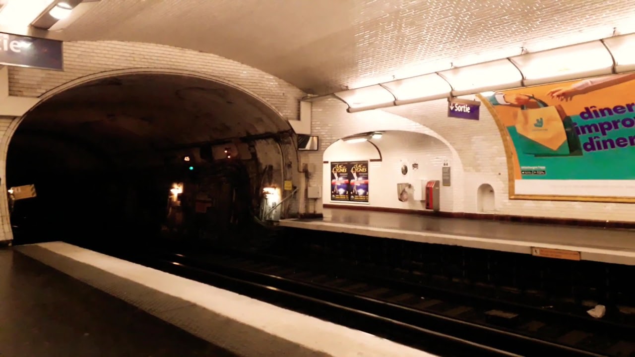 Paris Metro - YouTube