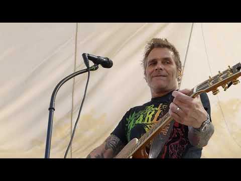 MIKE TRAMP - Little Fighter - Monsters of Rock Cruise 2019 (Labadee, Haiti)