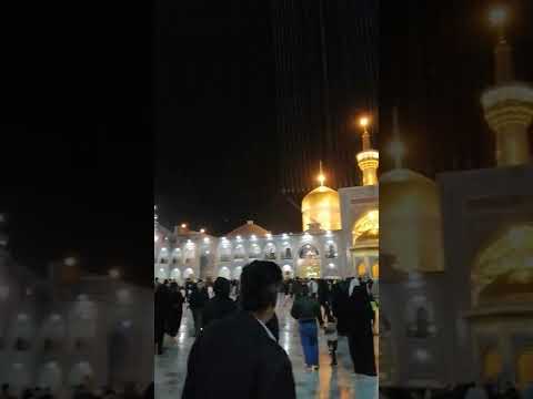 ايراني يجنن مو صوت ضيم في صحن الامام الرضا عليه السلام 1