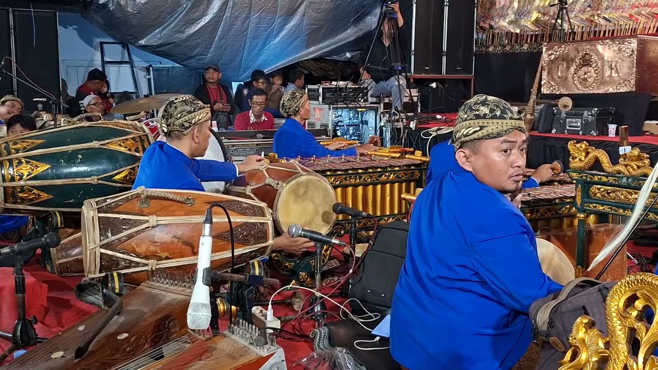 Lancaran Pambuko - Ayak Talu