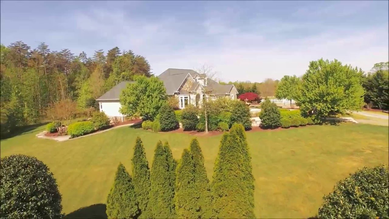 8920 Olde Meadow Way Stunning Equestrian Property for sale in