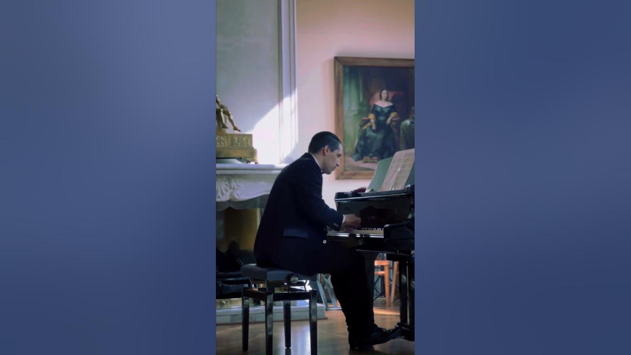 E. Satie - Gnossienne No.1 #piano #pianist