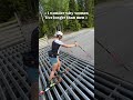 The difference between women and men on rollerskis... ;-)