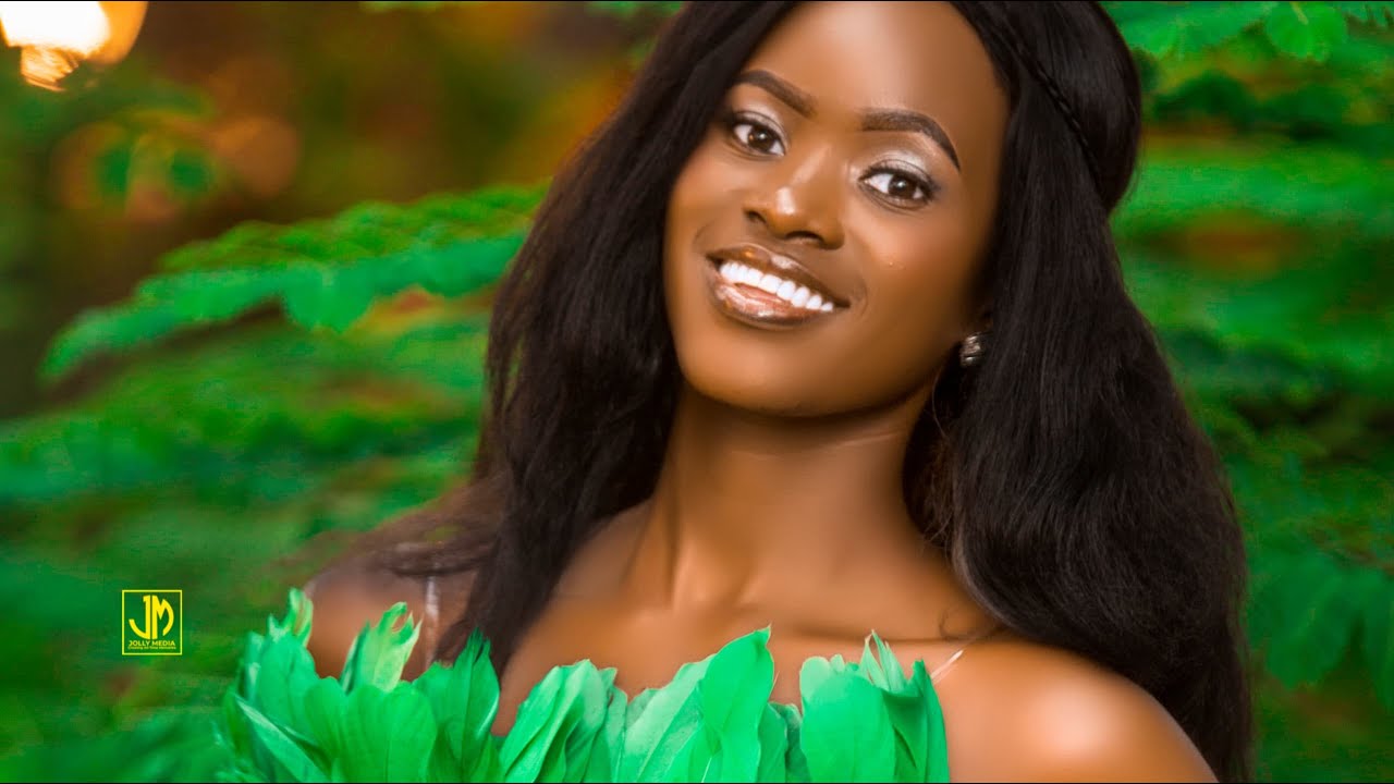 Happy Birthday (Olunaku Lulwo) - Usher Roberts Gwerie Prince [Official Video] 