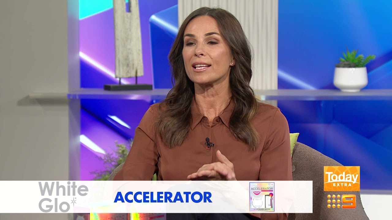 Dr Aodhan Docherty Introduce The White Glo Accelerator Whitening Kit On 