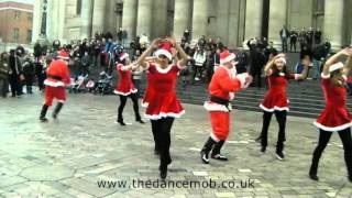 The Dance Mob - Santa flashmob