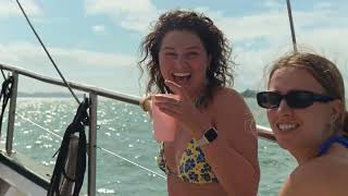 Step Aboard New Horizon | Full Boat Tour of the most beautiful sailing boat in the Whitsundays!