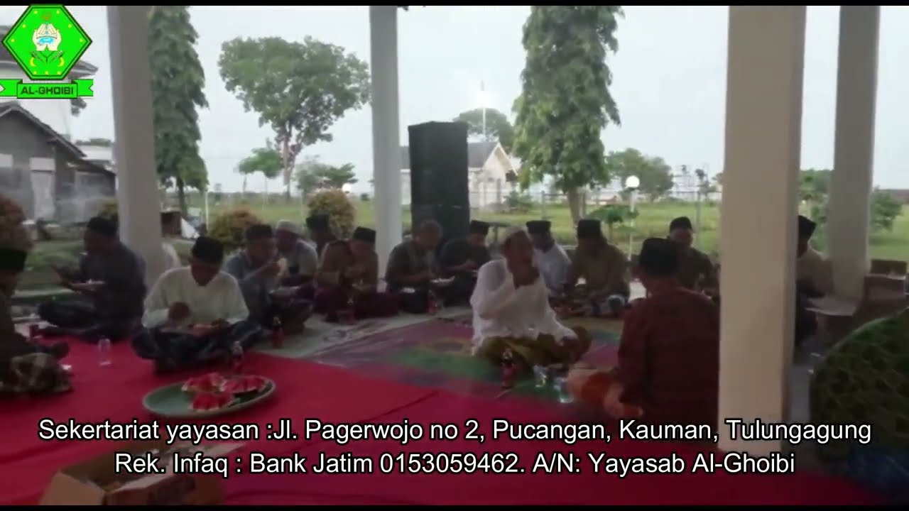 ⁣Dzikir dan Sholawat Menjelang Buka Bersama di yayasan Al Ghoibi