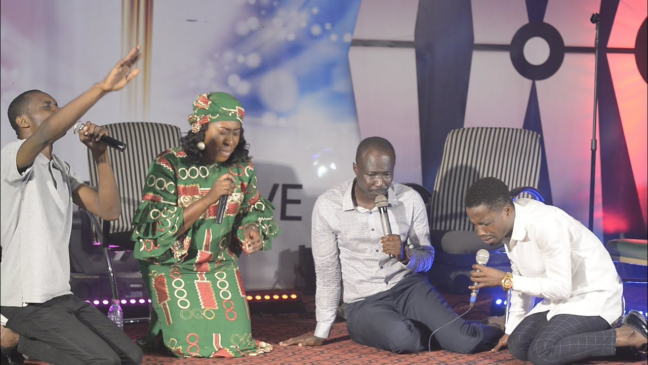 30 MINUTES NONE STOP BEST WORSHIP SONGS FROM Joyce Aboagye, Min Frank, Min Seth and Apostle Kedjah