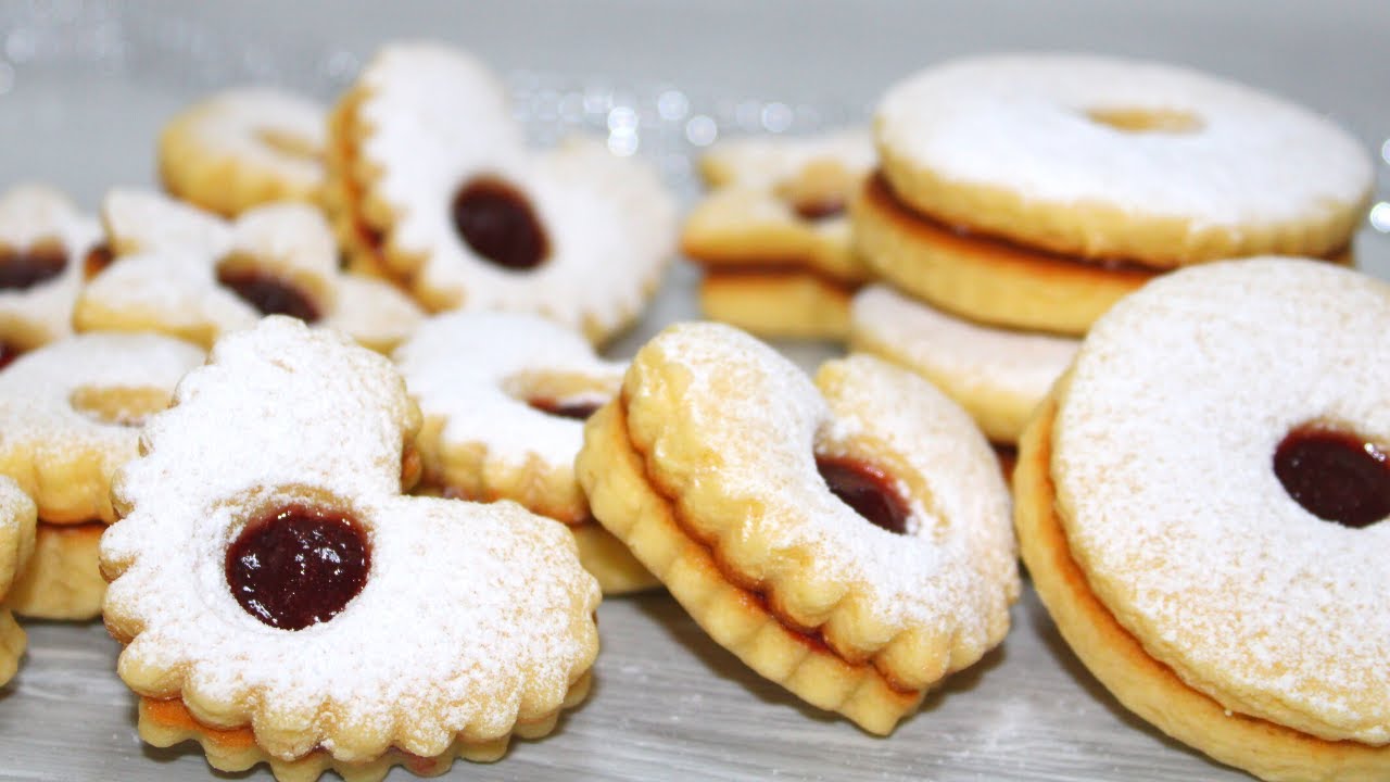 Classic Linzer Cookies 🍓Easy Recipe for Christmas Cookies
