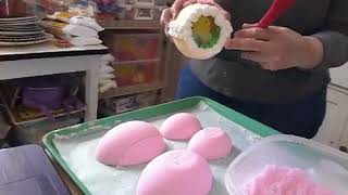 Making sugar egg shells for panoramic sugar eggs