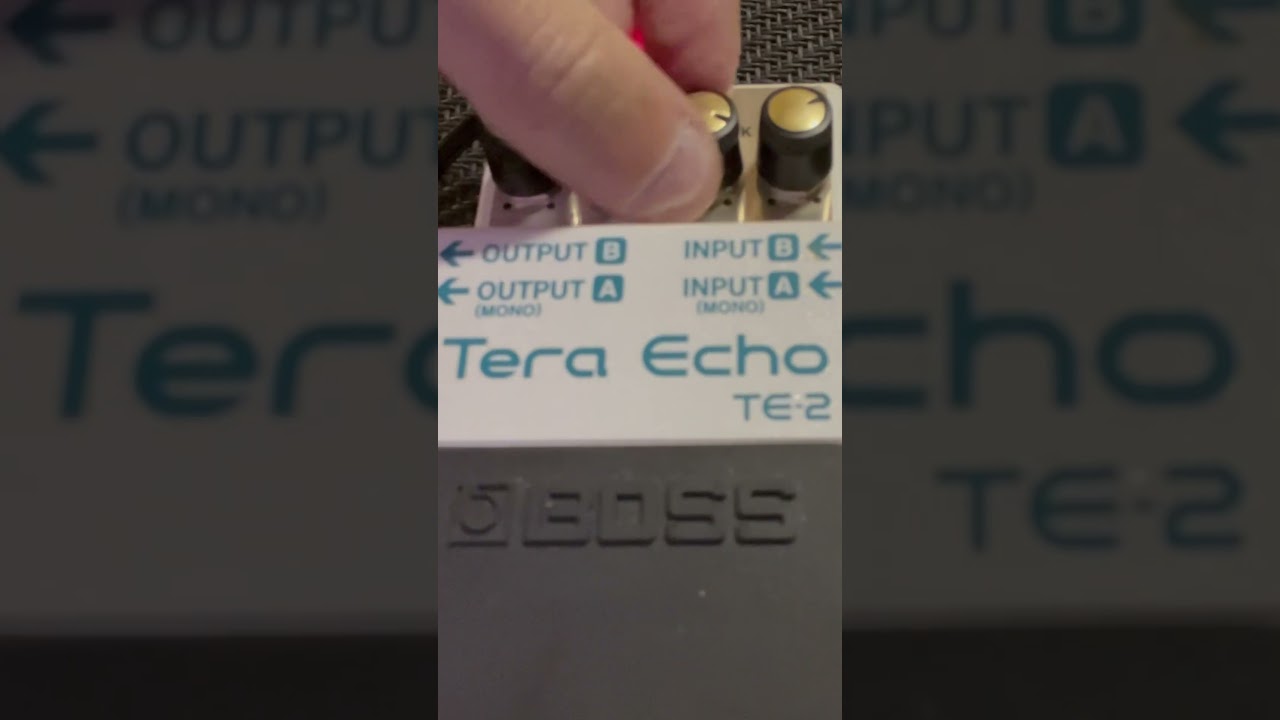 Boss TE-2 Tera Echo delay pedal
