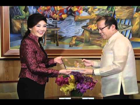 Video: Yingluck Shinawatra Netto waarde: Wiki, Getrouwd, Familie, Bruiloft, Salaris, Broers en zussen