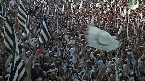 Protesters call for Asia Bibi's execution in Karachi