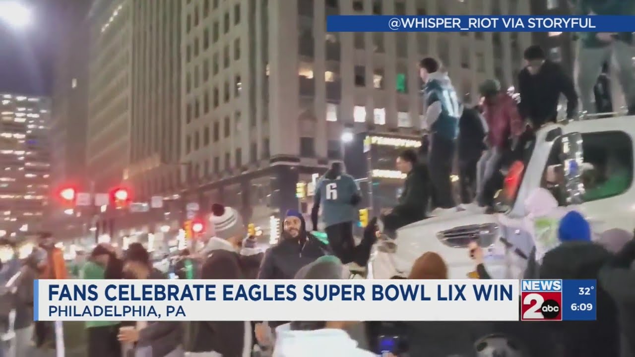 Fans celebrate Eagles Super Bowl LIX win - YouTube