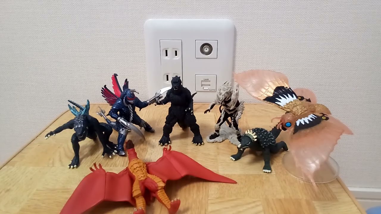 ゴジラのフィギュア