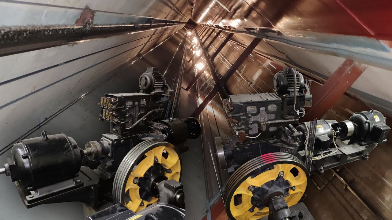 2 Innerdoorless 60s SCHINDLER Lifts with ORIGINAL MOTOR in Biel, Switzerland