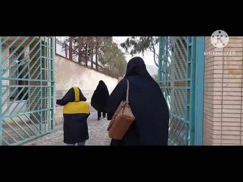 تخت فولاد اصفهان قدم زدن تا قبر هالو کشیکچی بازار اصفهان که از یاران امام زمان بود شب میلاد