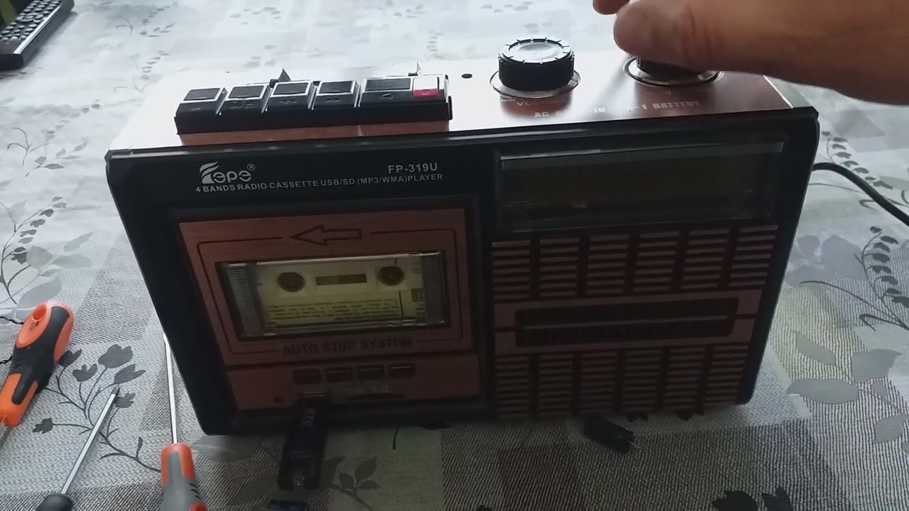 Ricatech PR-85 Radio Cassette Recorder USB/SD - Review and opinion 