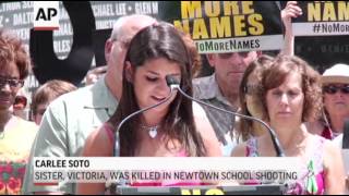 Aurora, Newtown Survivors Honor Theater Victims