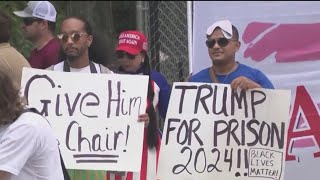 Protesters, supporters of Trump at Fulton County Jail | FOX 5 News