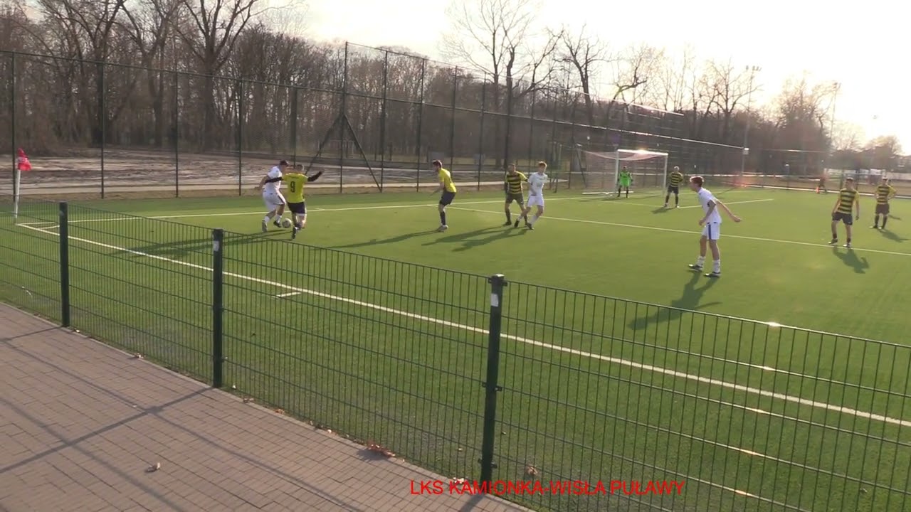 LKS KAMIONKA - WISŁA II PUŁAWY / KO /