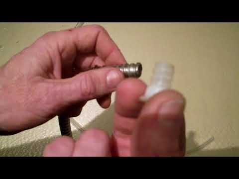 Потёк шланг от душа. Быстрый и надёжный ремонт.