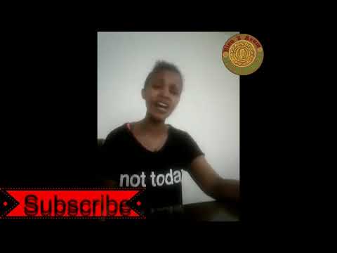 ቪዲዮ: ካራኦኬ ተናጋሪዎች - ማይክሮፎን ያላቸው ትላልቅ ሞዴሎች ፣ የሙዚቃ ብሉቱዝ ድምጽ ማጉያዎች ከማያ ገጽ እና ቀላል ሙዚቃ ጋር