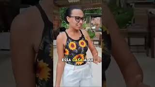 Ela alugou uma casa,mas teve uma surpresa Ela alugou uma casa,mas teve uma surpresa
