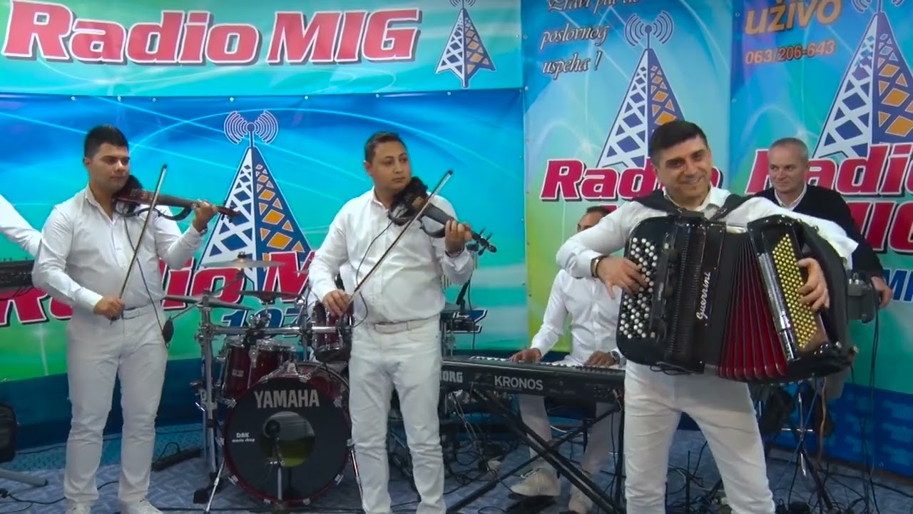 ORKESTAR SINISE TUFEGDZICA COKOLADNI VOZ KOLO UZIVO