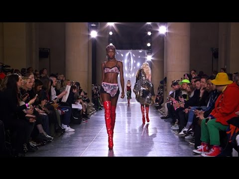 Ashish AW15 at London Fashion Week - YouTube