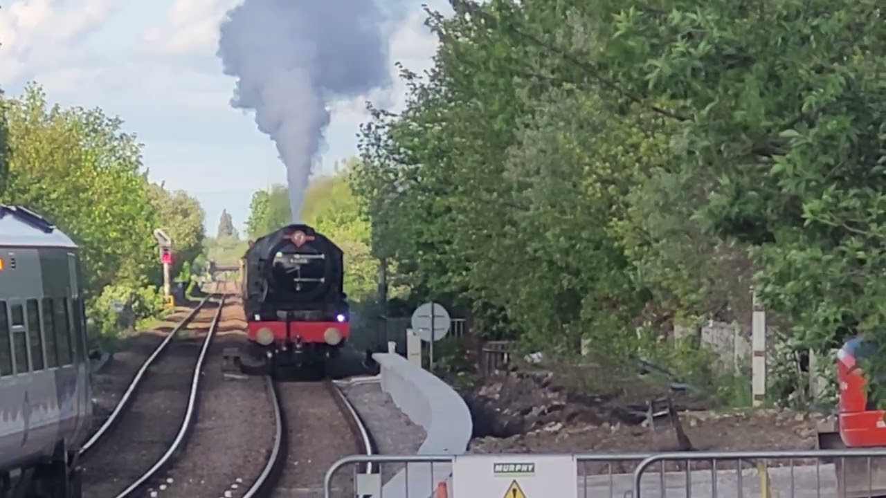 Watch 11th May 2022 Royal Scot creeping up to platform 2 at Castleford Station on YouTube Watch 11th May 2022 Royal Scot creeping up to platform 2 at Castleford Station on YouTube