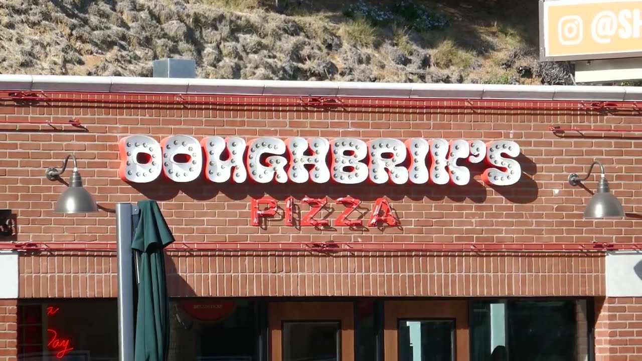 Doughbrik's Pizza David Dobrik Sunset Blvd Los Angeles California USA October 27, 2022 YouTube