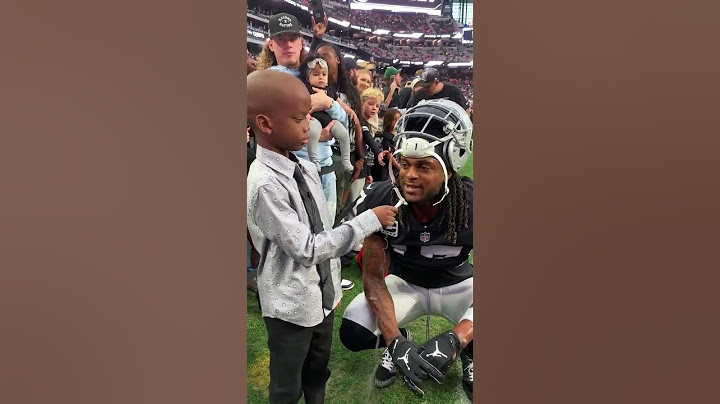 10-year-old Jeremiah showed off his skills as the Raiders’ newest reporter on the job 🎤 #sports